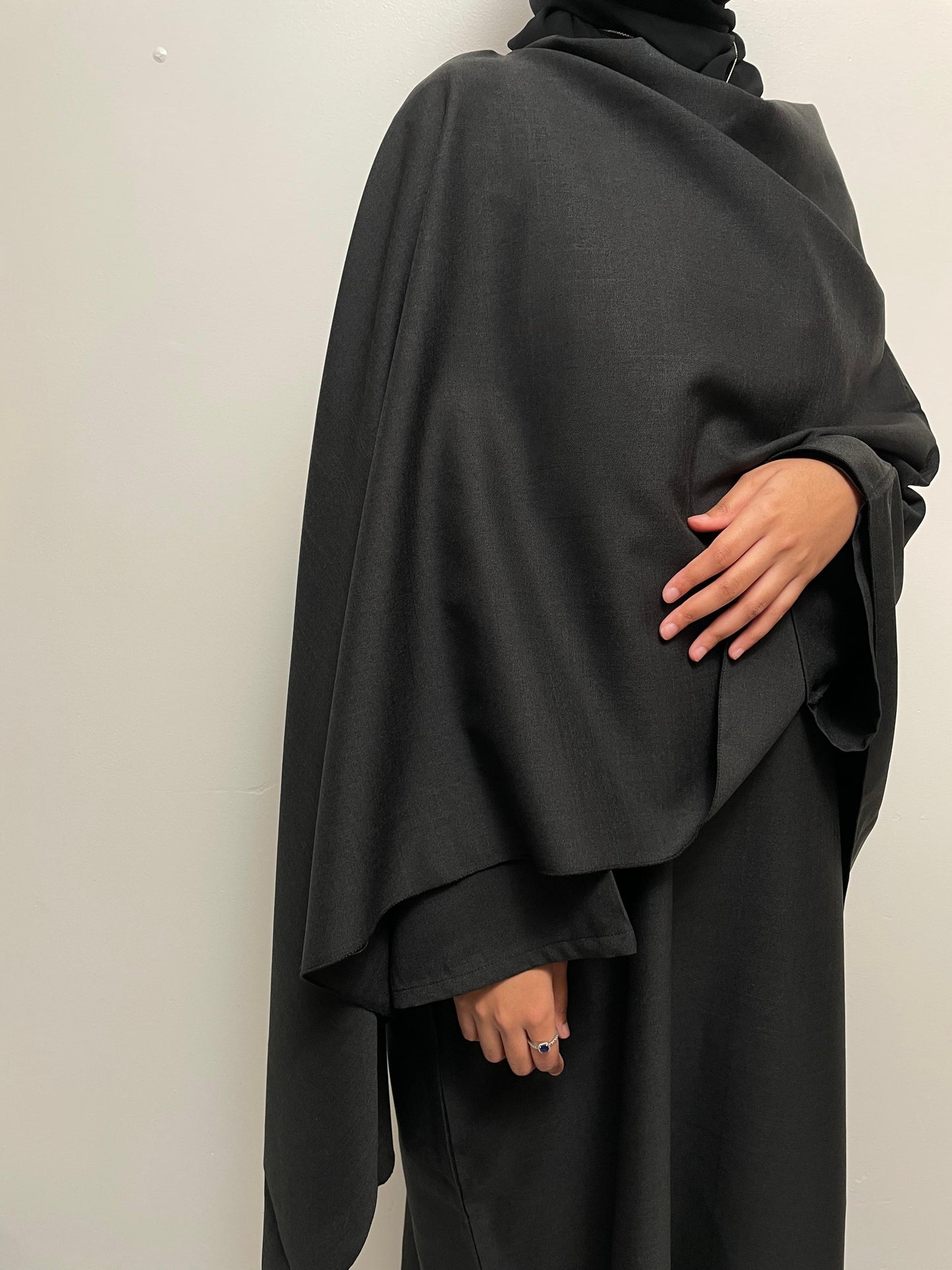 Linen Black Shawl Abaya
