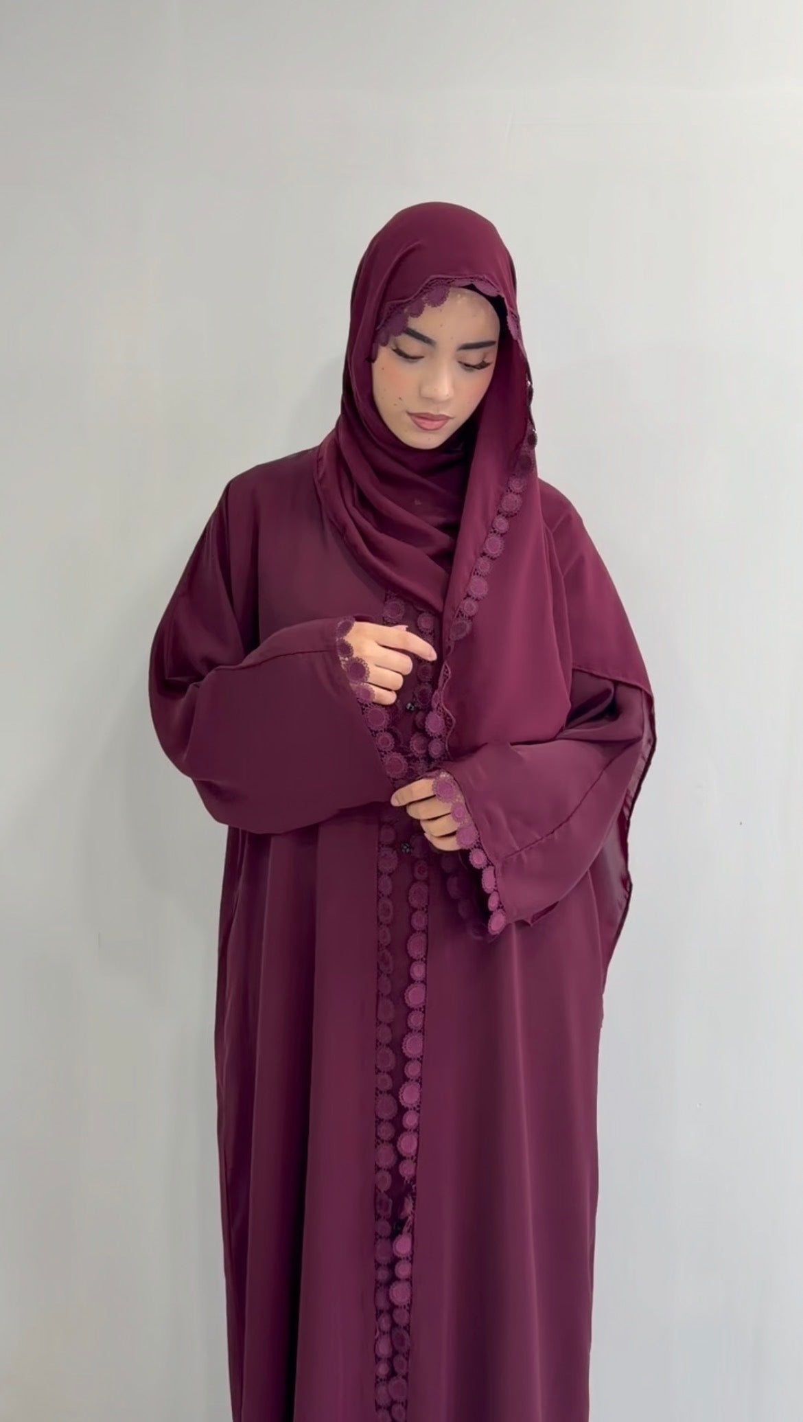 Burgundy Open Abaya