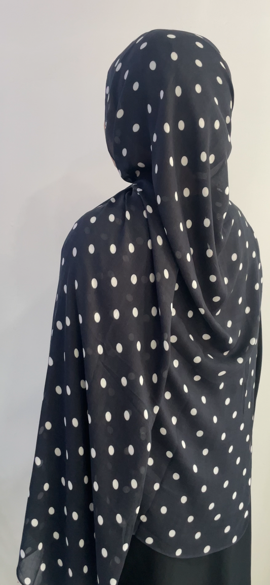 Polka dot modal hijab