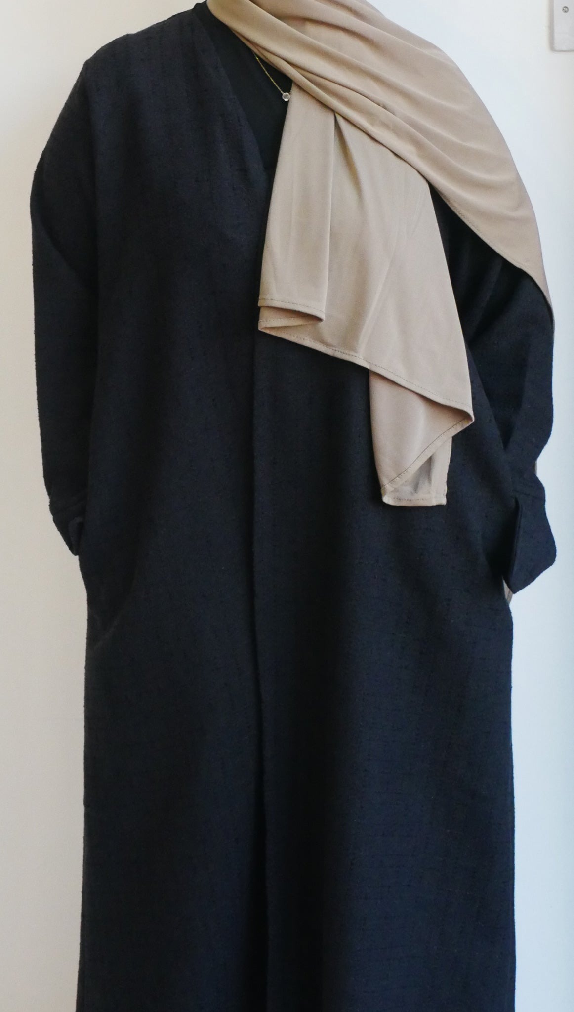 Black Tweed Abaya