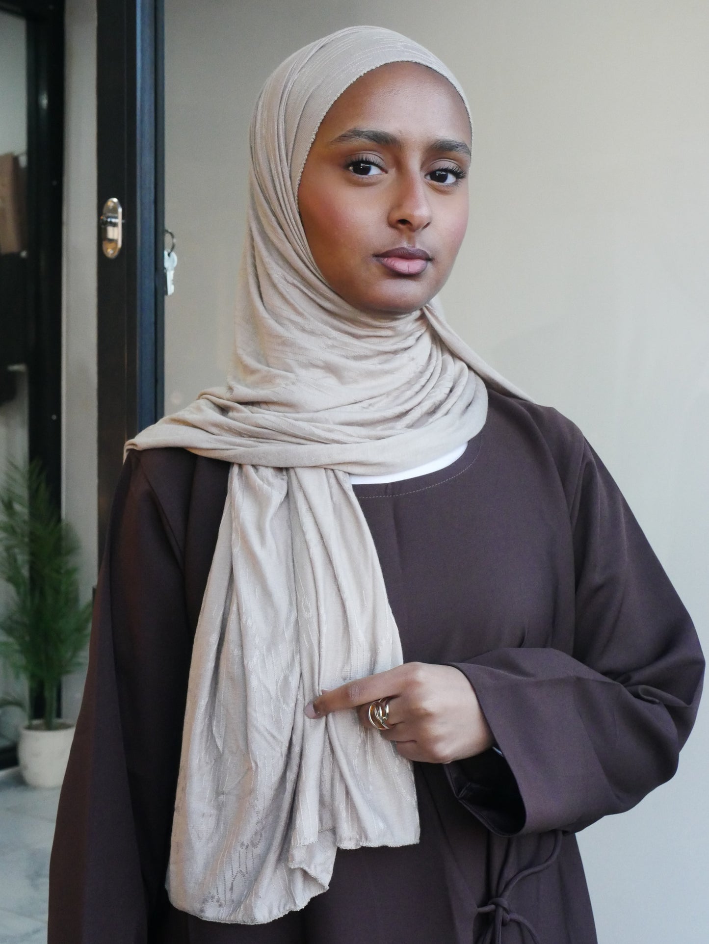 Beige jersey print hijab